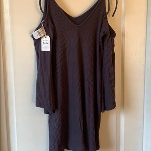 American eagle flare sleeve open top xs